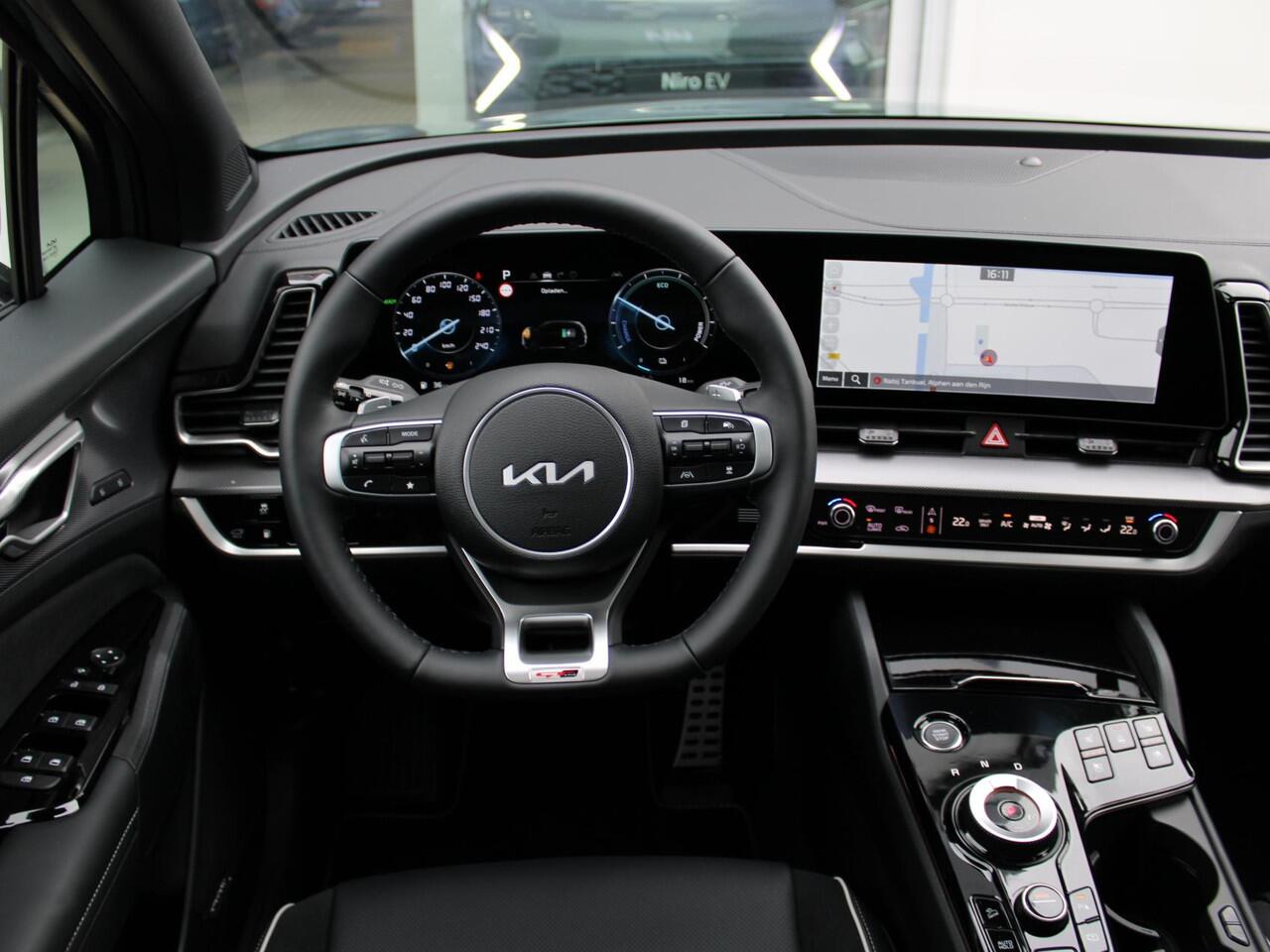 KIA SPORTAGE 1.6 T-GDi Plug-in Hybrid AWD DynamicPlusLine | Binnenkort beschikbaar | Schuif/kanteldak |