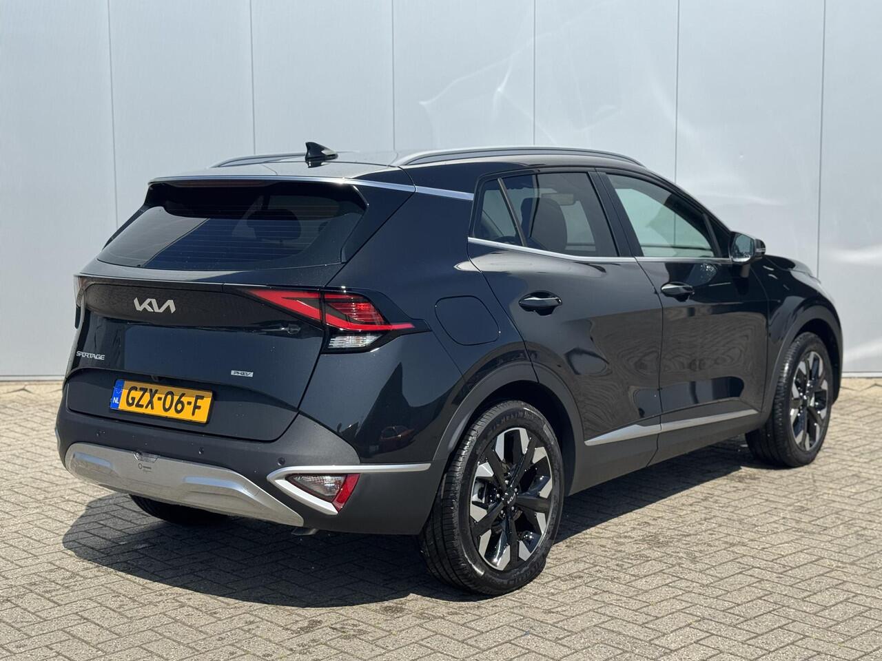 KIA SPORTAGE 1.6 T-GDi Plug-in Hybrid AWD DynamicLine | Navigatie | Climate Control | Parkeercamera | Cruise Control