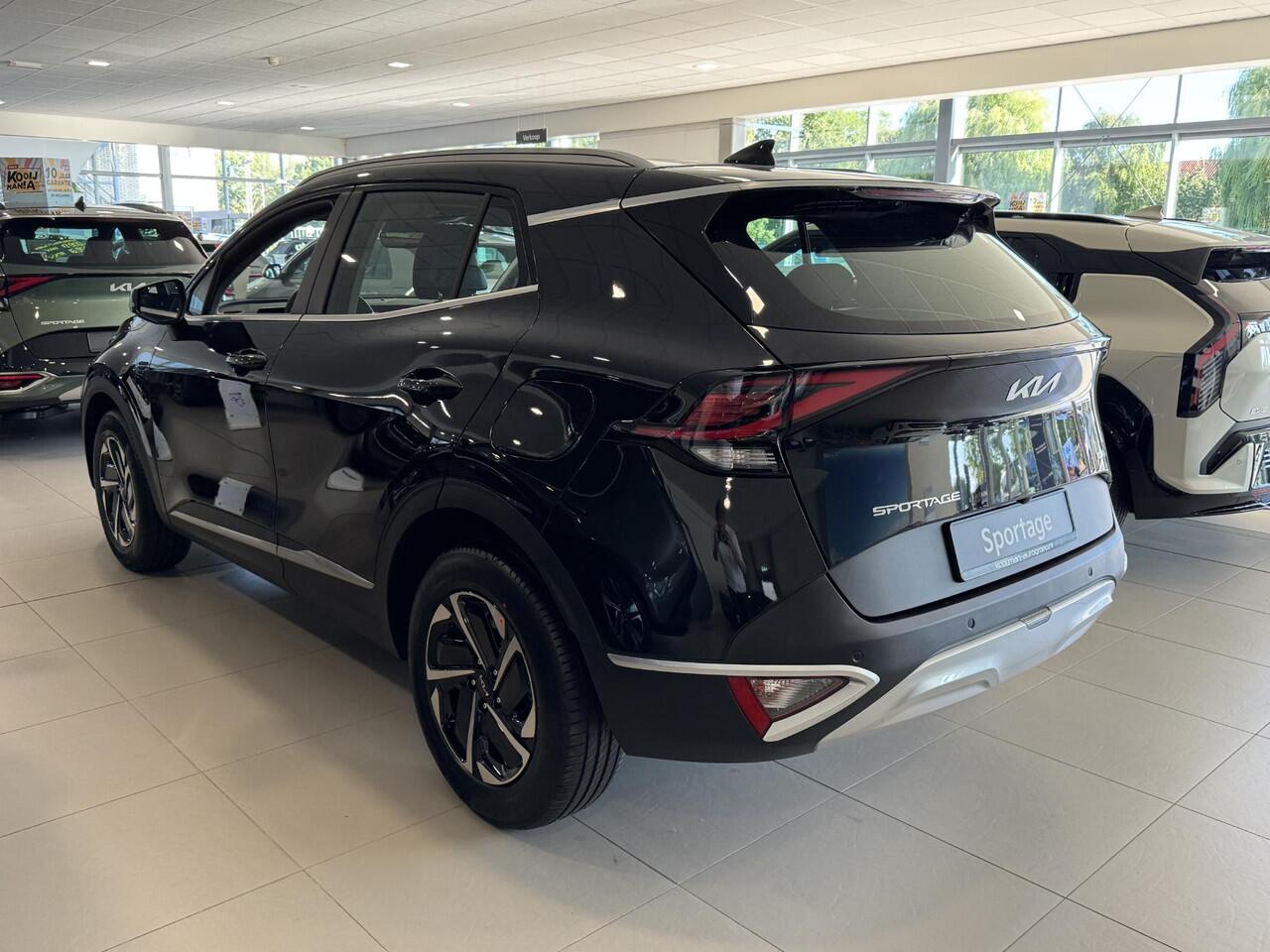 KIA SPORTAGE 1.6 T-GDi Hybrid DynamicLine NIEUW!!