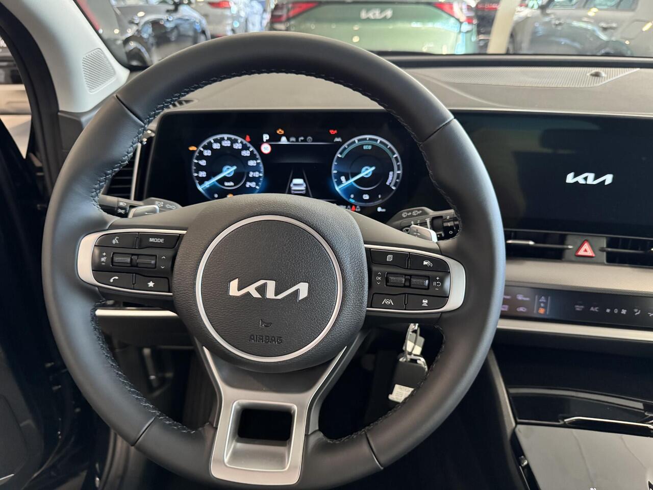 KIA SPORTAGE 1.6 T-GDi Hybrid DynamicLine NIEUW!!