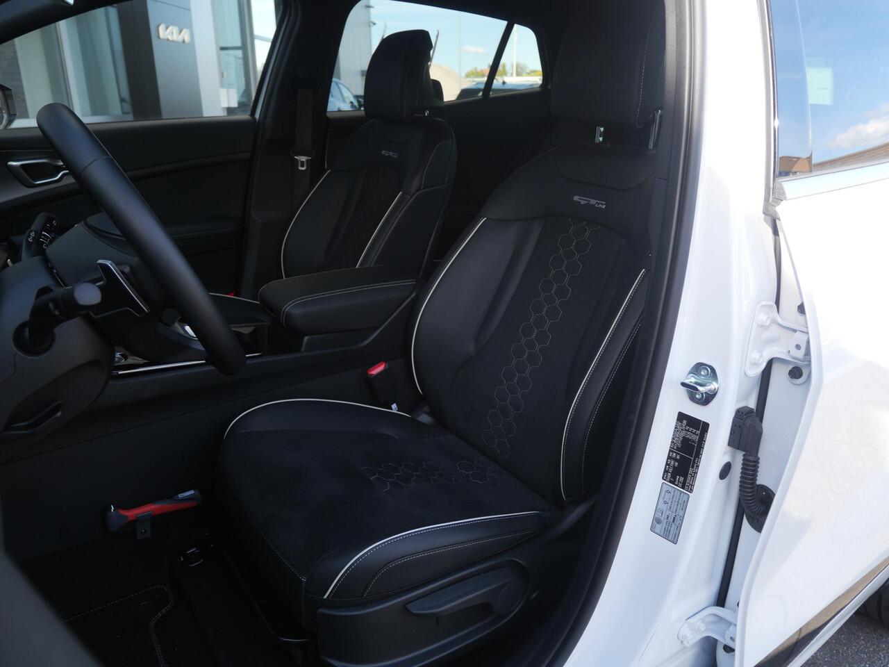 KIA SPORTAGE 1.6 T-GDi Hybrid GT-Line Limited l GT-line exterieur l Navigatie l Keyless go l 18 inch GT velgen l l