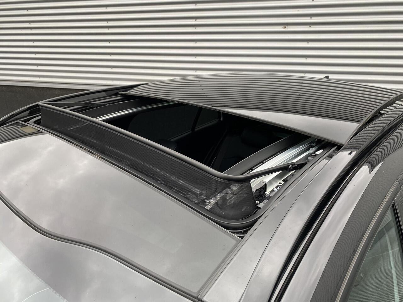 KIA SPORTAGE 1.6 T-GDi Plug-in Hybrid AWD GT-Line NIEUW GEREGISTREERD VOORDEEL! Elektrisch schuif-/kanteldak, Stoel- & Stuurwiel verwarmd, Dodehoekdetectie,