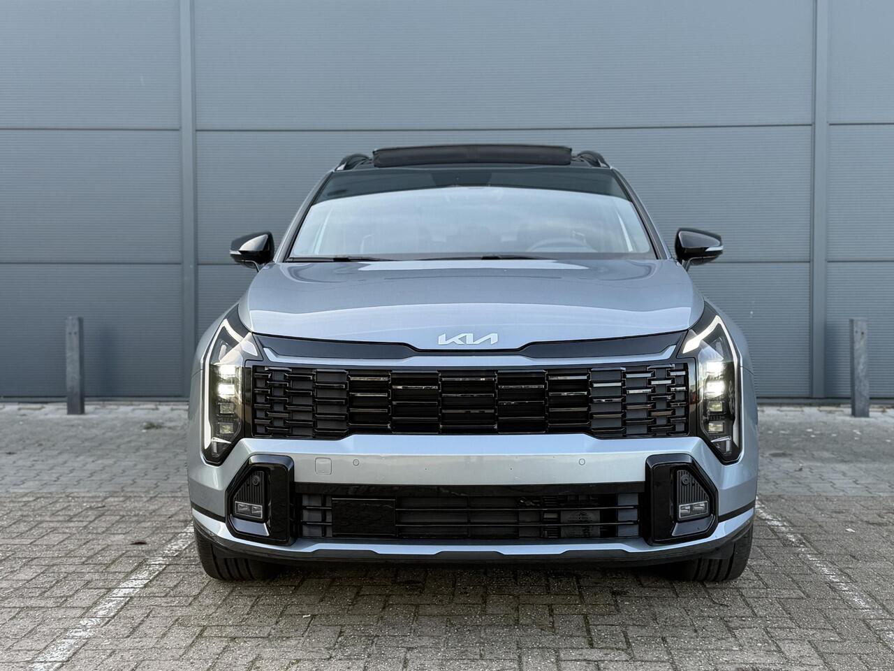 KIA SPORTAGE 1.6 T-GDi Hybrid GT-Line | Panoramaschuifdak | Stuurwielverwarming | Matrix LED | Head-up display | Stoelverwarming | GT-Line | Elektrisch verstelbare voorstoelen |