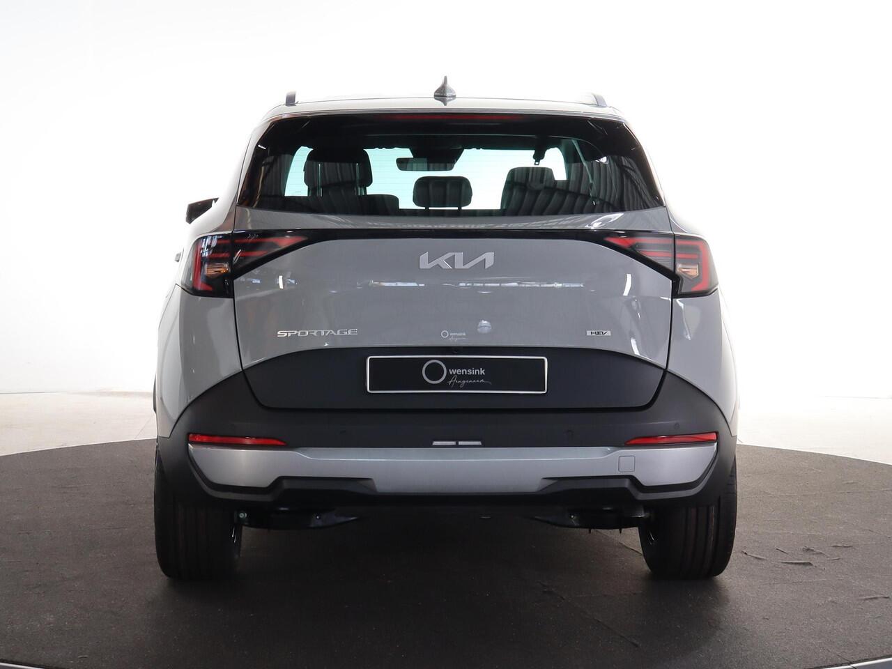 KIA SPORTAGE 1.6 T-GDi Hybrid DynamicLine | Achteruitrijcamera | Privacy glass | Stuurwielverwarming | Elektrisch verstelbare voorstoelen | Stoelverwarming voor en achter |