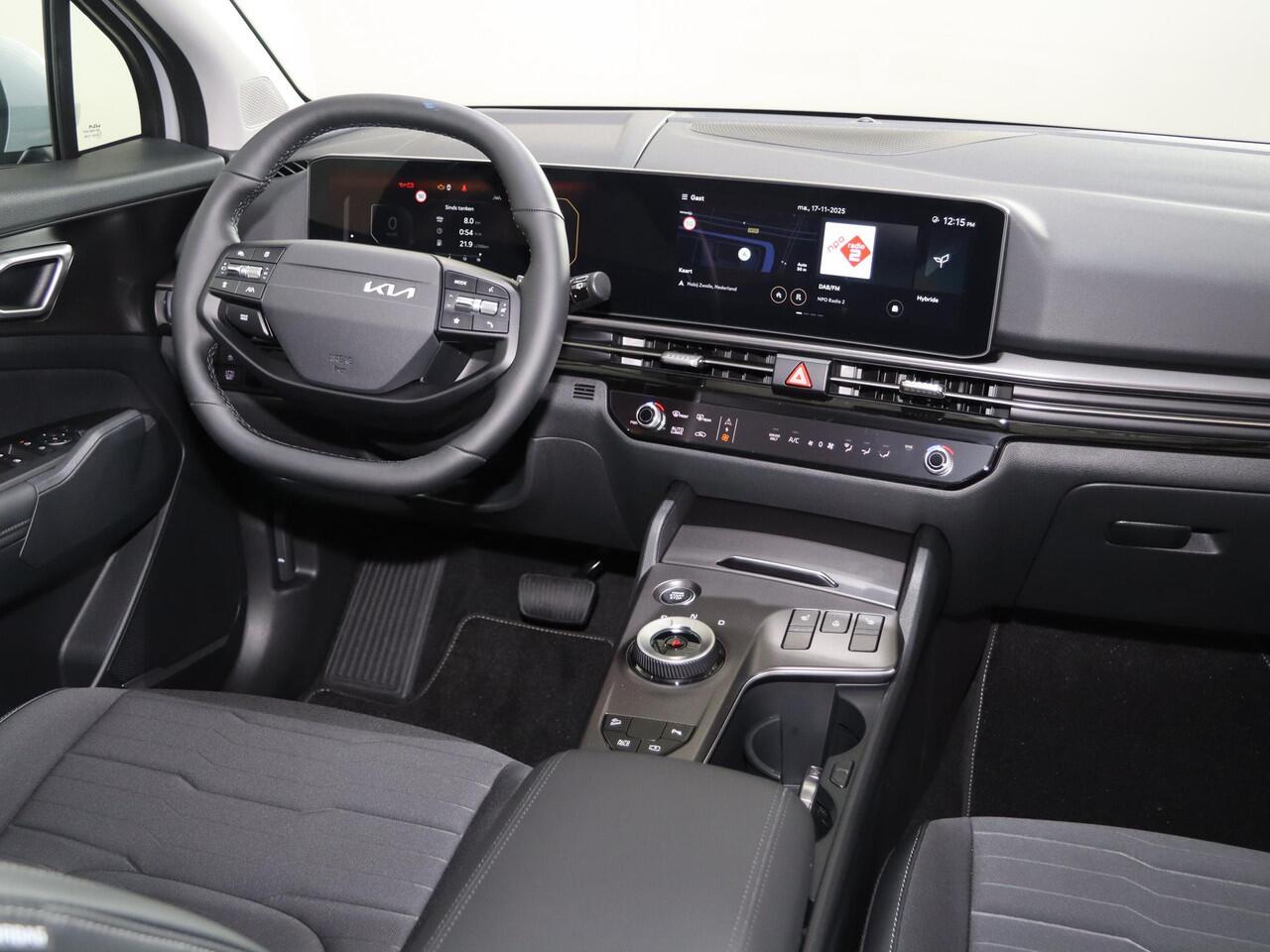 KIA SPORTAGE 1.6 T-GDi Hybrid DynamicLine | Achteruitrijcamera | Privacy glass | Stuurwielverwarming | Elektrisch verstelbare voorstoelen | Stoelverwarming voor en achter |