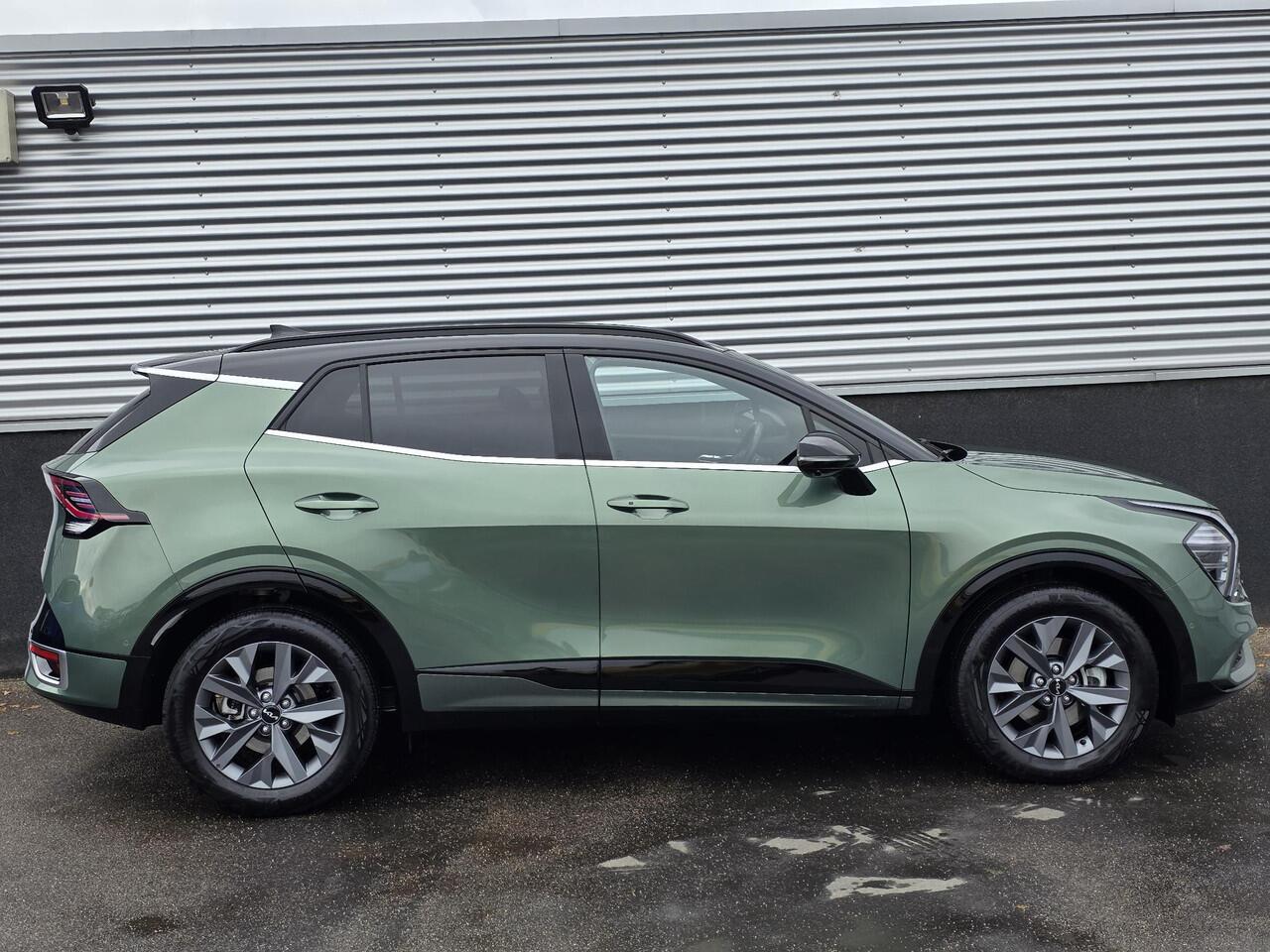 KIA SPORTAGE 1.6 T-GDi Hybrid GT-PlusLine 1e eign. NL-auto, Schuif/kanteldak, Lederen bekleding, Stoelkoeling + verwarming, Seat memory, 360" Camera,