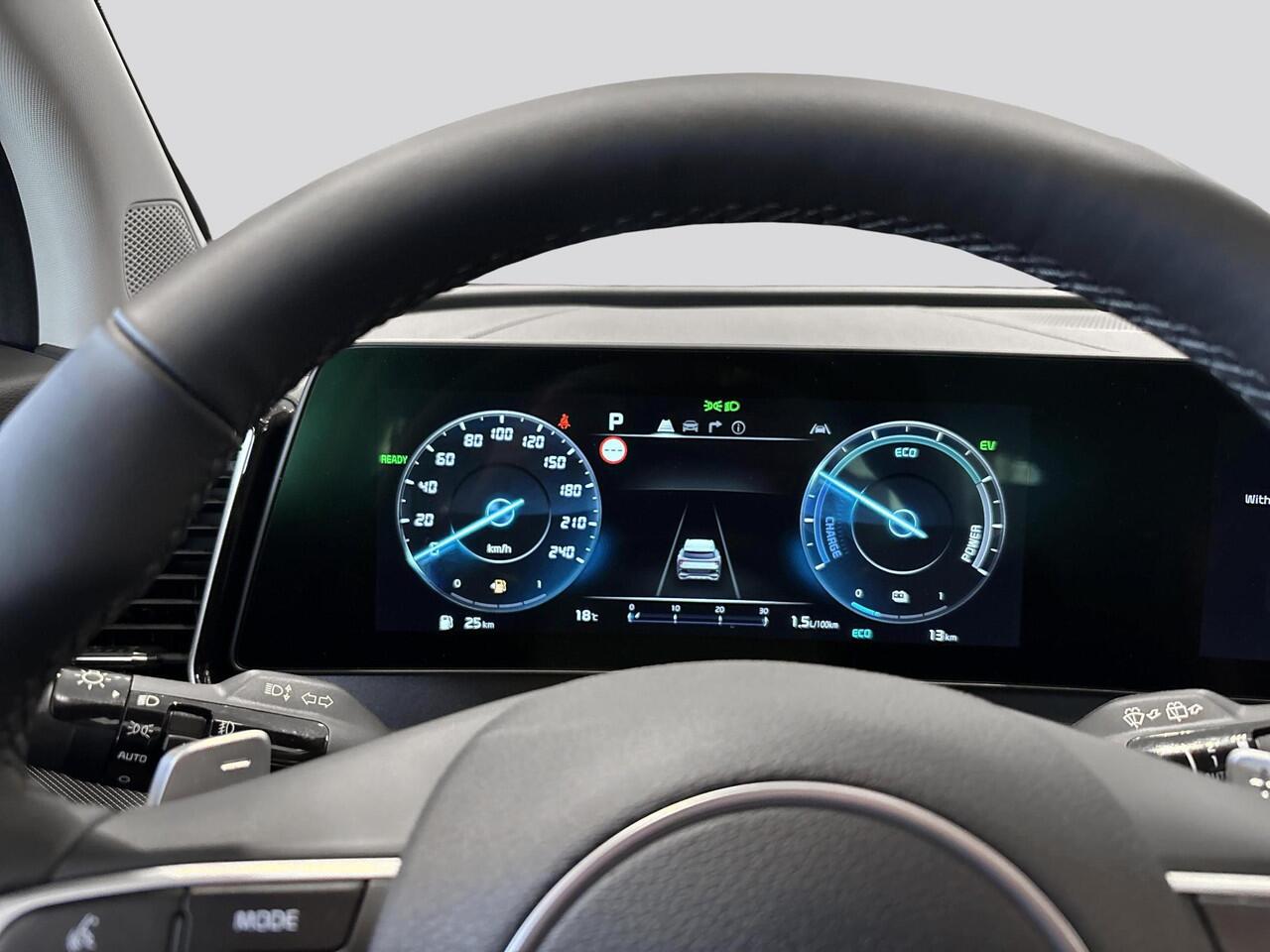 KIA SPORTAGE 1.6 T-GDi Plug-in Hybrid AWD DynamicPlusLine | Panoramaschuifdak | Matrix LED-koplampen | Dodehoekassistentie | Stuurwielverwarming | Stoelverwarming vóór en achter |