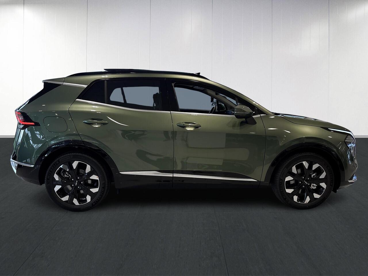KIA SPORTAGE 1.6 T-GDi Plug-in Hybrid AWD DynamicPlusLine | Panoramaschuifdak | Matrix LED-koplampen | Dodehoekassistentie | Stuurwielverwarming | Stoelverwarming vóór en achter |