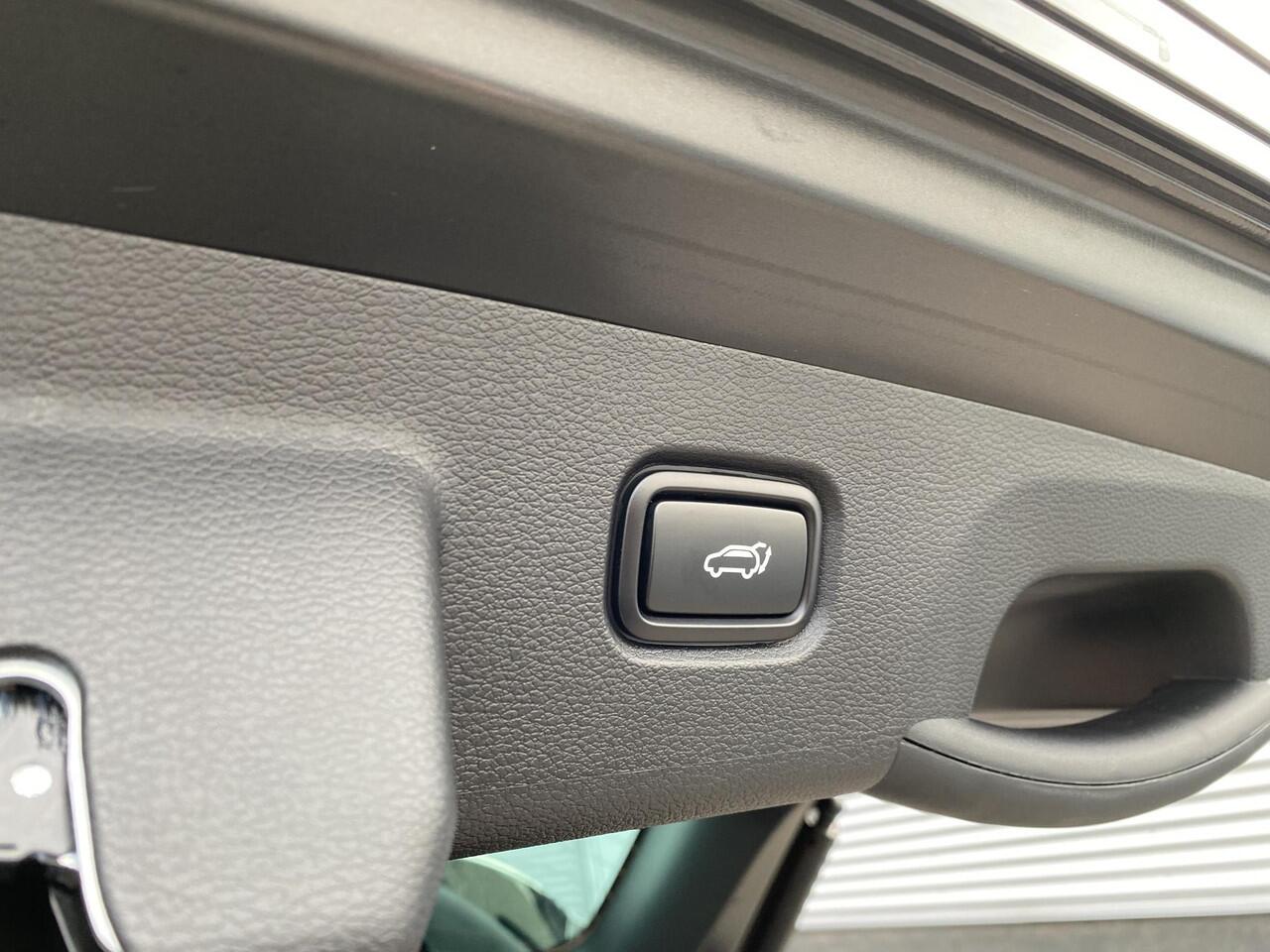 KIA SPORTAGE 1.6 T-GDi Plug-in Hybrid AWD GT-Line NIEUW GEREGISTREERD VOORDEEL! Elektrisch schuif-/kanteldak, 360" CAMERA, Stoel- & Stuurwiel verwarmd, Dodehoekdetectie,