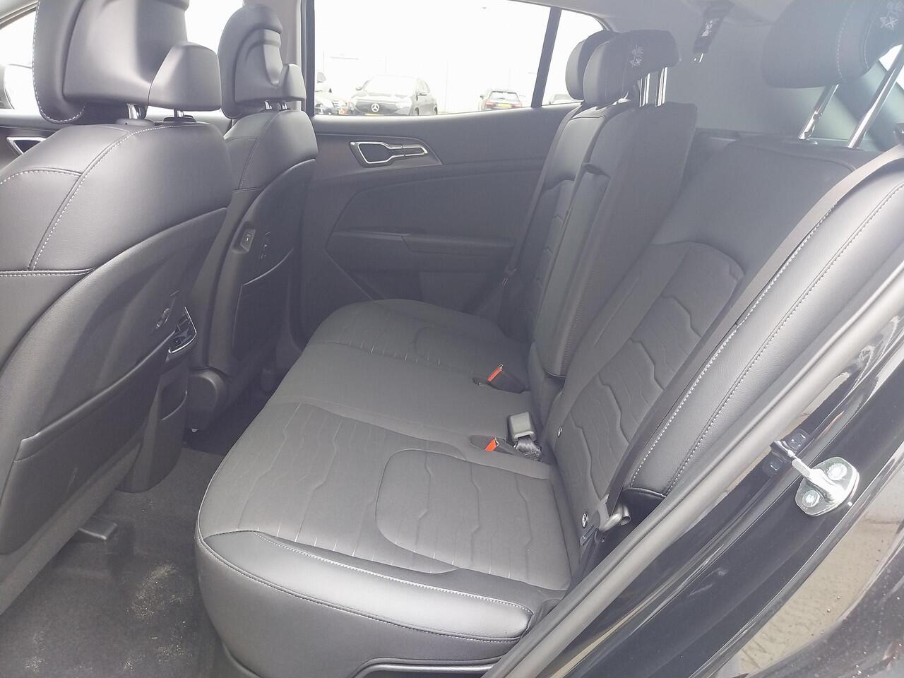 KIA SPORTAGE 1.6 T-GDi Hybrid DynamicPlusLine | Panoramadak | Matrix LED Koplampen | Stoel/Stuurverwarming | Keyless Go | Elektrisch verstelbare voorstoelen |