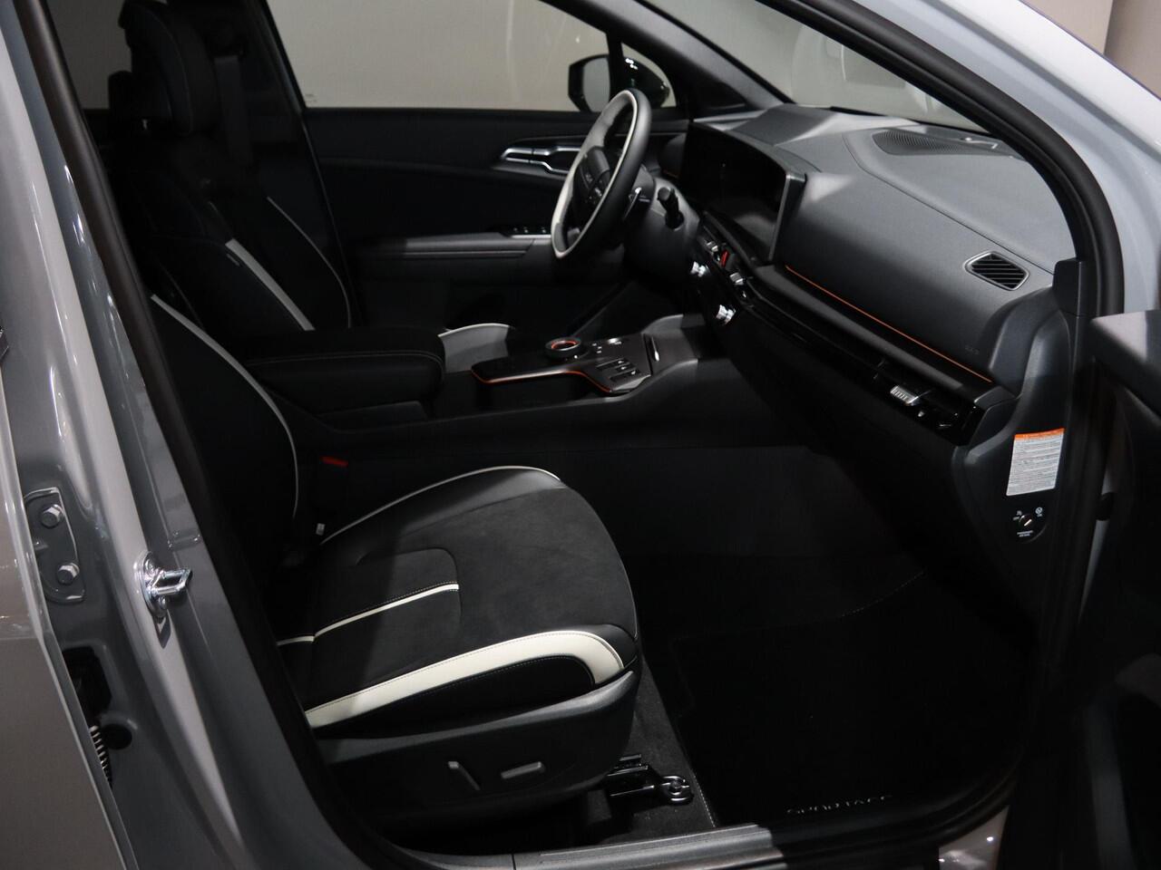 KIA SPORTAGE 1.6 T-GDi Hybrid GT-Line | Panoramaschuifdak | Dodehoekassistentie | Head-up display | Privacy glass | Stuurwielverwarming | Full LED matrix |