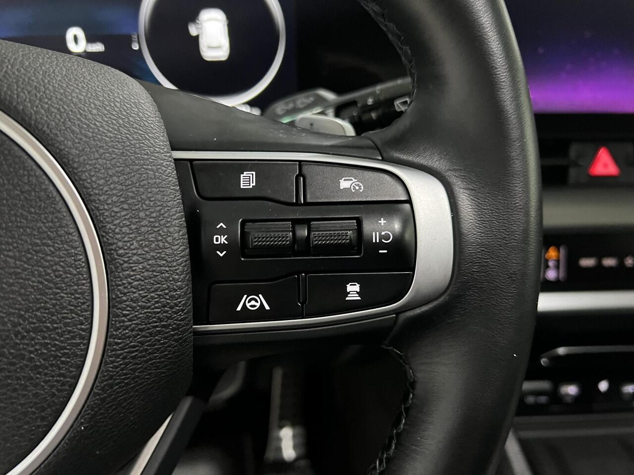 KIA SPORTAGE 1.6 T-GDi Hybrid GT-PlusLine NL auto, Apple Carplay/Android Auto, Schuif / kantel dak, Navigatie, Camera.