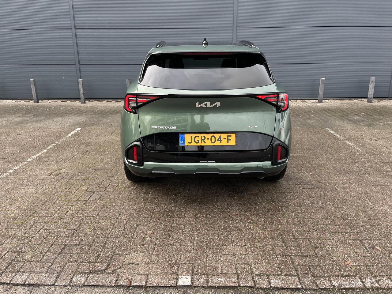 KIA SPORTAGE 1.6 T-GDi Hybrid GT-Line | Nieuw Model | Panoramaschuifdak | Stuurwielverwarming | Matrix LED | Head-up display | Stoelverwarming | GT-Line | Elektrisch verstelbare voorstoelen |