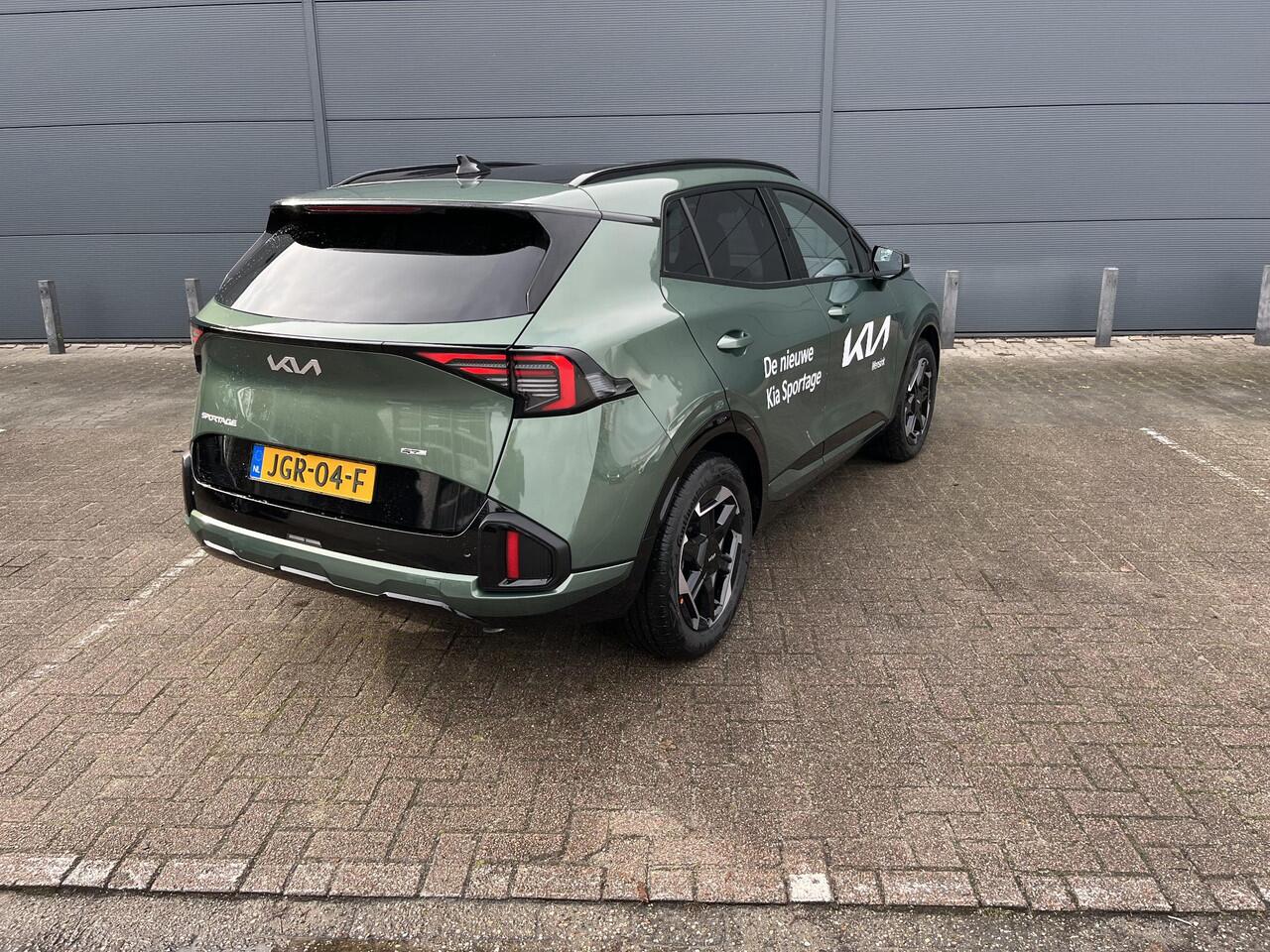 KIA SPORTAGE 1.6 T-GDi Hybrid GT-Line | Nieuw Model | Panoramaschuifdak | Stuurwielverwarming | Matrix LED | Head-up display | Stoelverwarming | GT-Line | Elektrisch verstelbare voorstoelen |