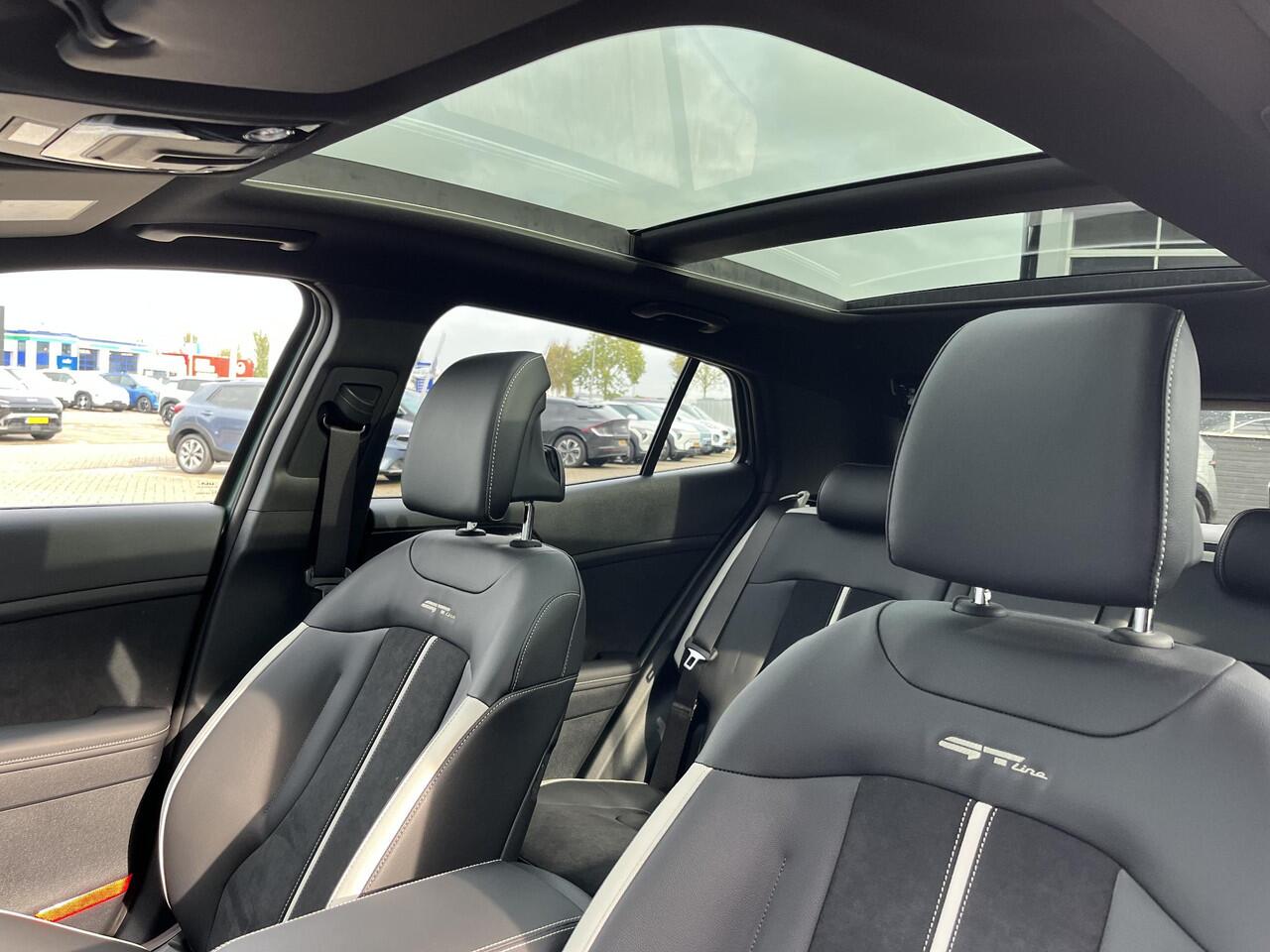 KIA SPORTAGE 1.6 T-GDi Hybrid GT-Line | Nieuw Model | Panoramaschuifdak | Stuurwielverwarming | Matrix LED | Head-up display | Stoelverwarming | GT-Line | Elektrisch verstelbare voorstoelen |