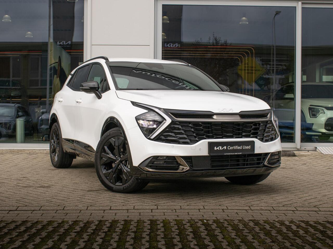 KIA SPORTAGE 1.6 T-GDi Plug-in Hybrid AWD Dark Edition | Navigatie | Achteruitrijcamera |