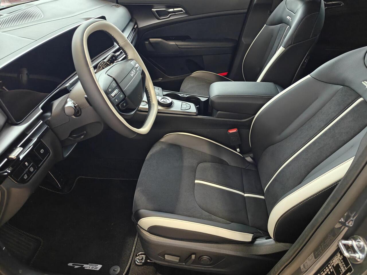 KIA SPORTAGE 1.6 T-GDi Hybrid GT-Line | Schuif-/Kanteldak | Stoel & Stuur verwarming | Elektrisch verstelbare voorstoelen