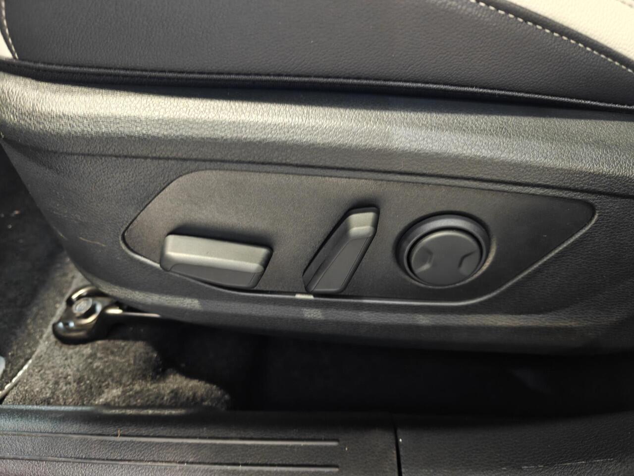 KIA SPORTAGE 1.6 T-GDi Hybrid GT-Line | Schuif-/Kanteldak | Stoel & Stuur verwarming | Elektrisch verstelbare voorstoelen