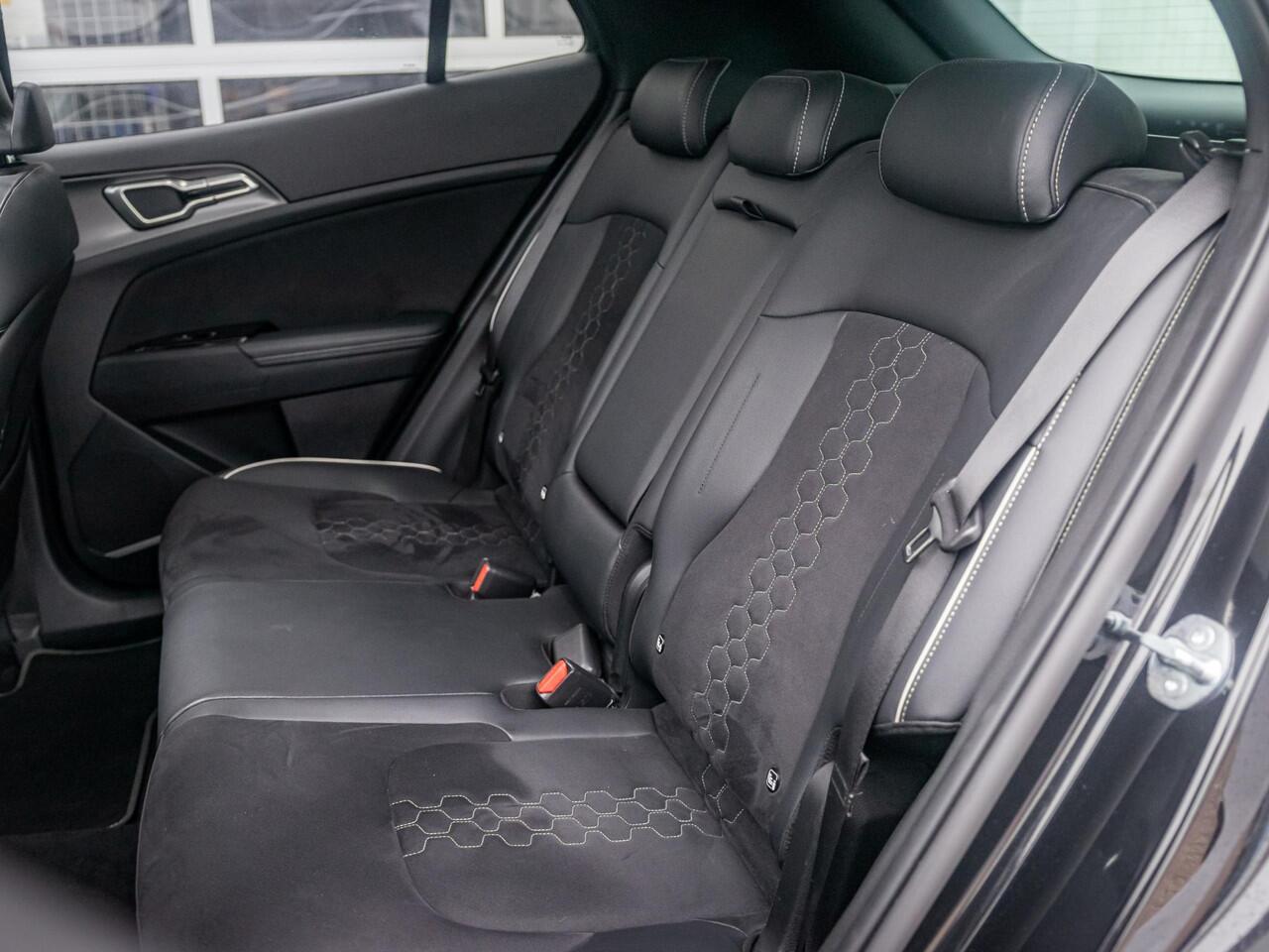 KIA SPORTAGE 1.6 T-GDi Plug-in Hybrid AWD GT-Line