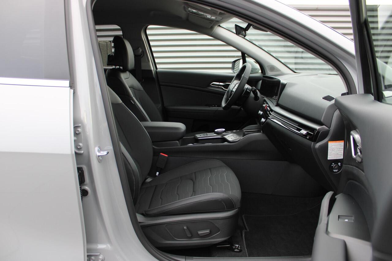 KIA SPORTAGE 1.6 T-GDi Plug-in Hybrid DynamicLine AWD DIRECT LEVERBAAR!! Rijklaarprijs!!