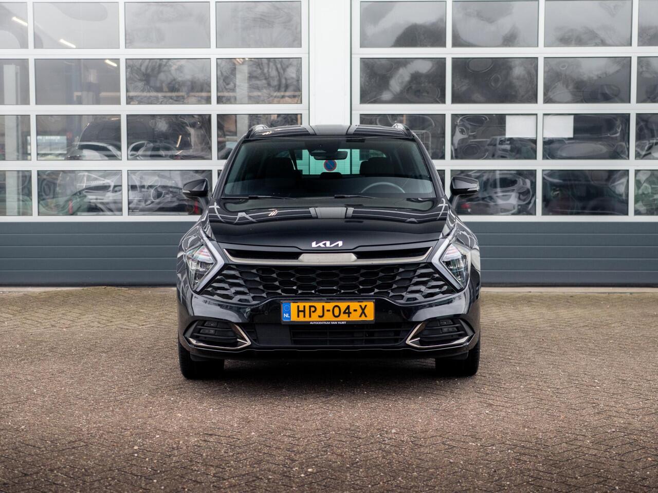 KIA SPORTAGE 1.6 T-GDi Plug-in Hybrid AWD Dark Edition l Stoel Stuur Verwarming l Camera l Navigatie l El. Stoelen