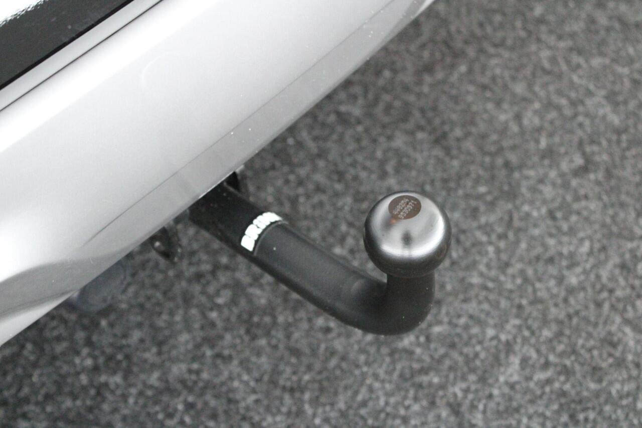 KIA SPORTAGE 1.6 T-GDi Hybrid DynamicPlusLine Trekhaak Camera Panoramadak Stoelverwarming Keyless Navigatie