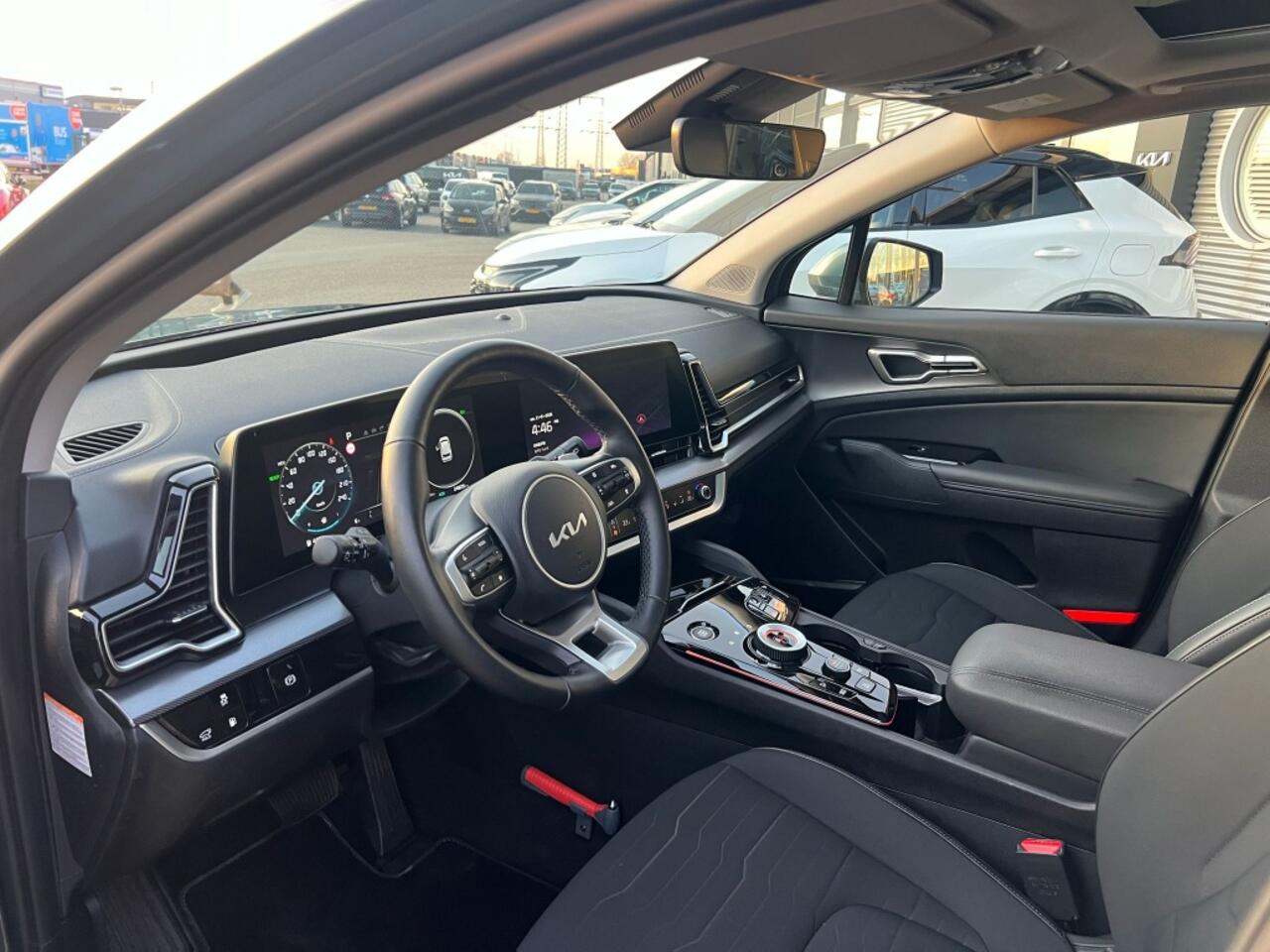 KIA SPORTAGE 1.6 T PHEV DYNAMICPLUSLINE 245PK - PANO DAK