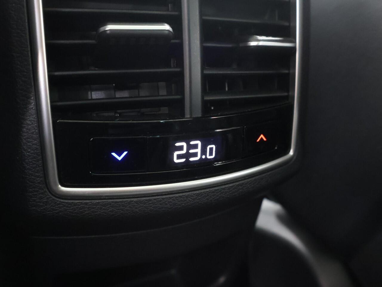 KIA SPORTAGE 1.6 T-GDi Plug-in Hybrid AWD GT-Line | Panoramadak | Matrix LED Koplampen | Stoel/Stuurverwarming | Keyless Go | Elektrisch verstelbare voorstoelen