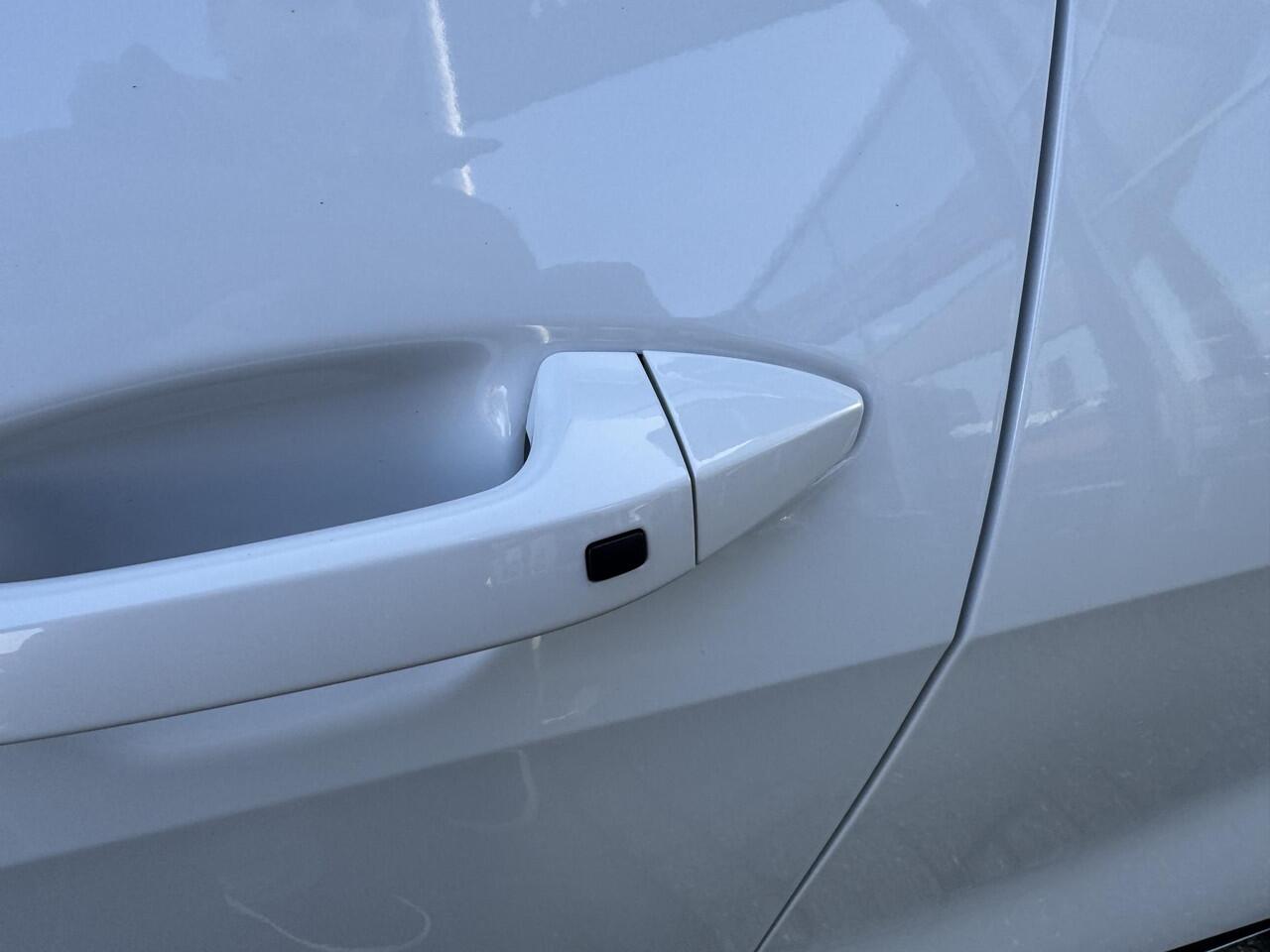 KIA SPORTAGE 1.6 T-GDi Plug-in Hybrid AWD GT-Line Nieuwe Auto, Registratie Voordeel!, Complete Uitvoering, Enz...