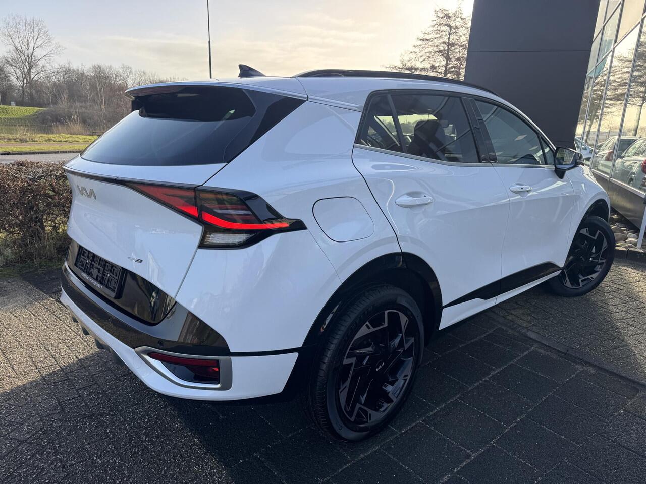 KIA SPORTAGE 1.6 T-GDi Plug-in Hybrid AWD GT-Line Nieuwe Auto, Registratie Voordeel!, Complete Uitvoering, Enz...