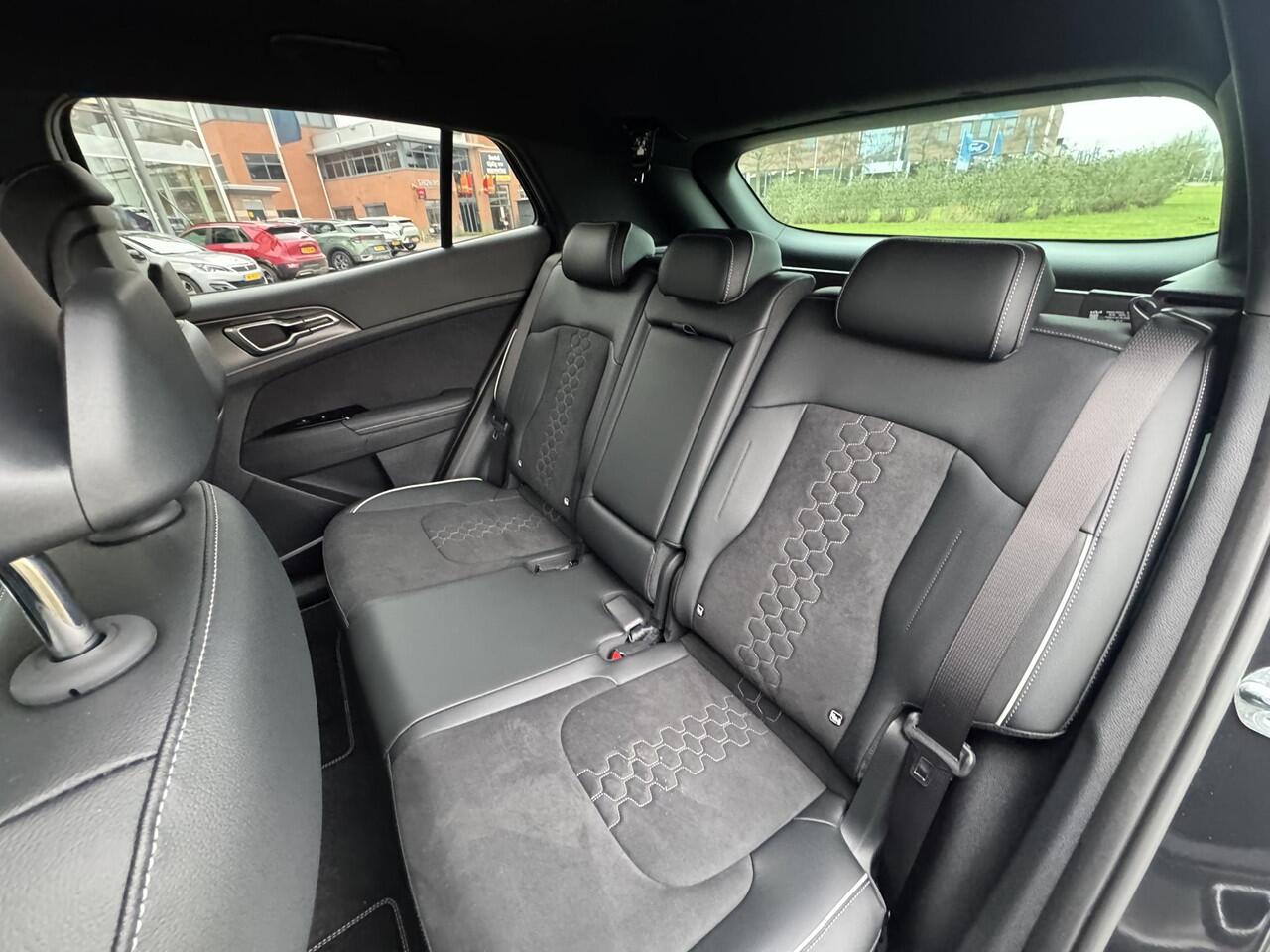 KIA SPORTAGE 1.6 T-GDi Plug-in Hybrid AWD GT-Line Nieuwe Auto, Registratie Voordeel!, Complete Uitvoering, Enz...