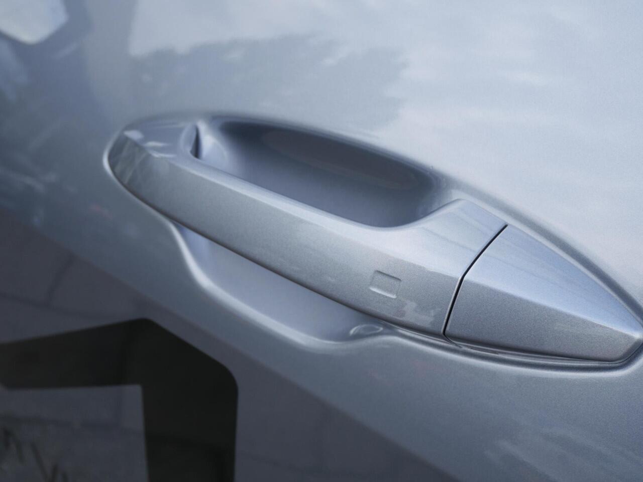 KIA SPORTAGE 1.6 T-GDi Hybrid GT-Line | NW Model | 240PK | 1510KG Trekgewicht |