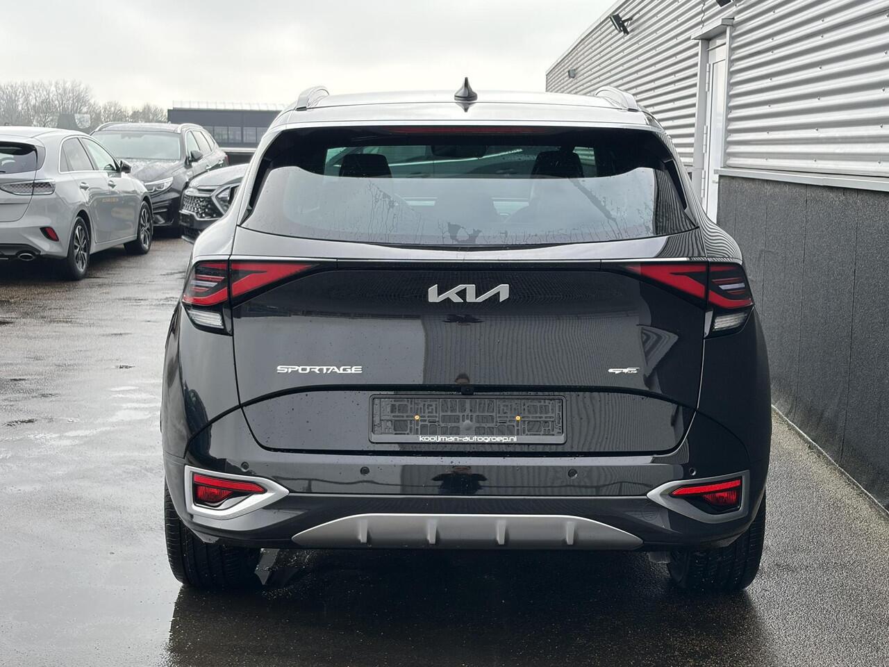 KIA SPORTAGE 1.6 T-GDi Plug-in Hybrid AWD GT-Line NIEUW GEREGISTREERD, Schuif-/kanteldak, stoel- & stuurverwarming, navigatie Apple CarPlay/Android Auto, dodehoek detectie