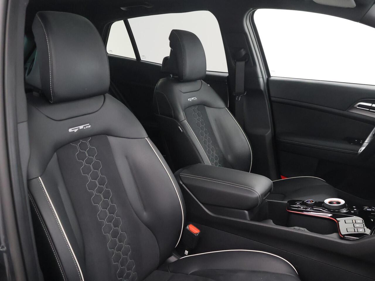 KIA SPORTAGE 1.6 T-GDi Plug-in Hybrid AWD GT-Line | Panoramadak | Matrix LED Koplampen | Stoel/Stuurverwarming | Keyless Go | Elektrisch verstelbare voorstoelen