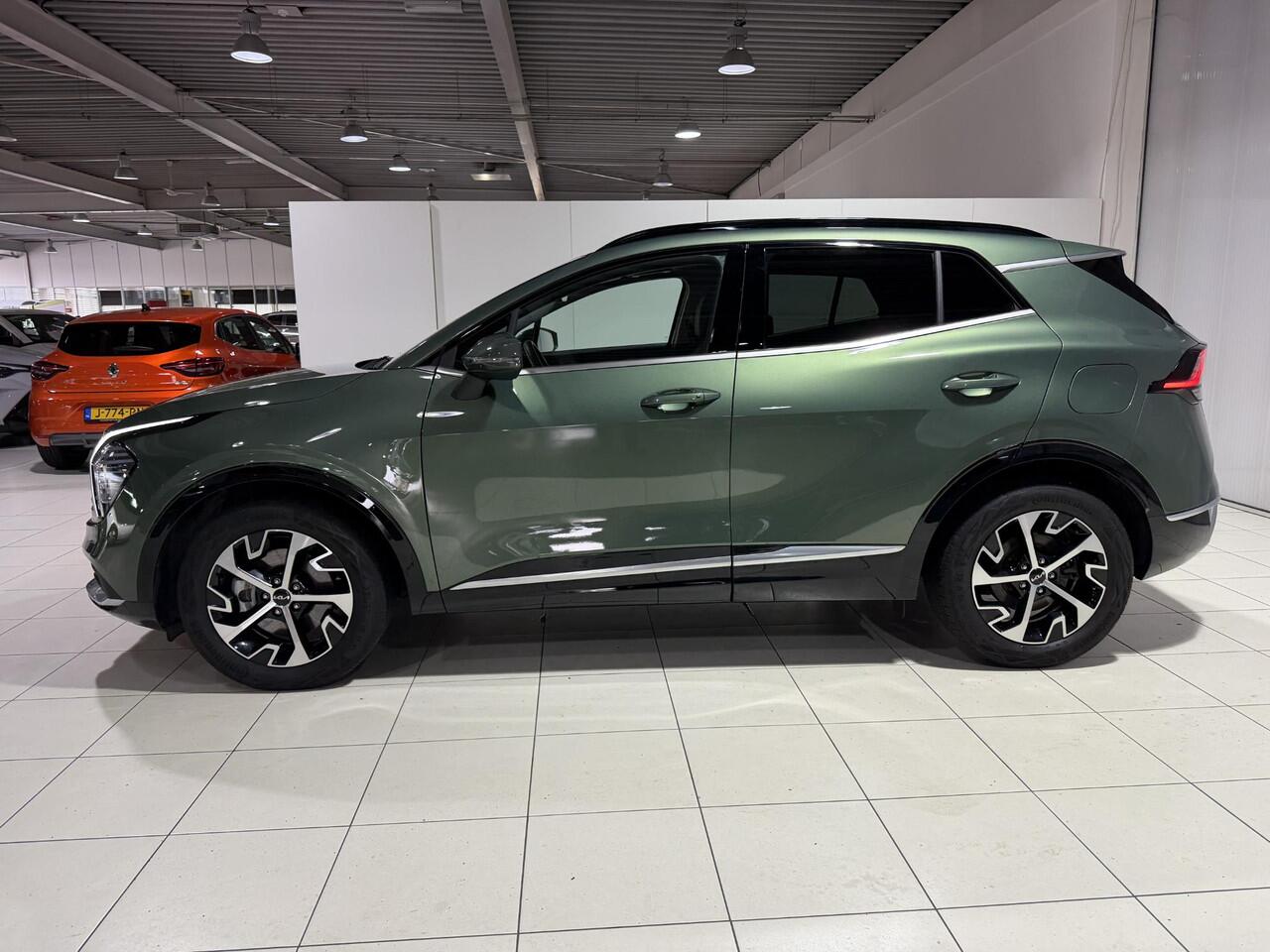 KIA SPORTAGE 1.6 T-GDi Hybrid DynamicPlusLine Schuif kantel dak, Stoel en Stuur verwarming, Apple Carplay/Android Auto, Camera, Navigatie.