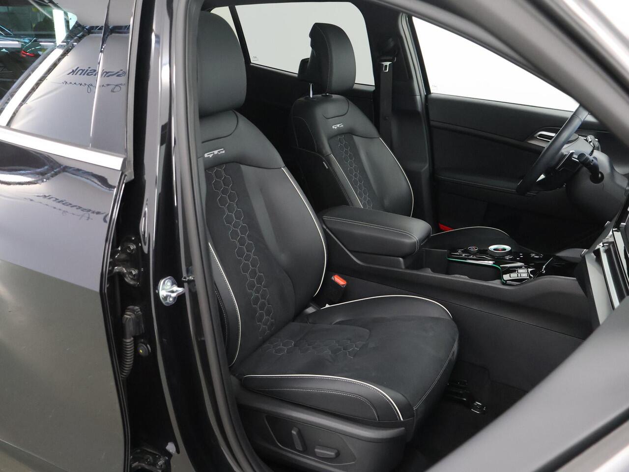 KIA SPORTAGE 1.6 T-GDi Plug-in Hybrid AWD GT-Line | Panoramadak | Matrix LED Koplampen | Stoel/Stuurverwarming | Keyless Go | Elektrisch verstelbare voorstoelen |