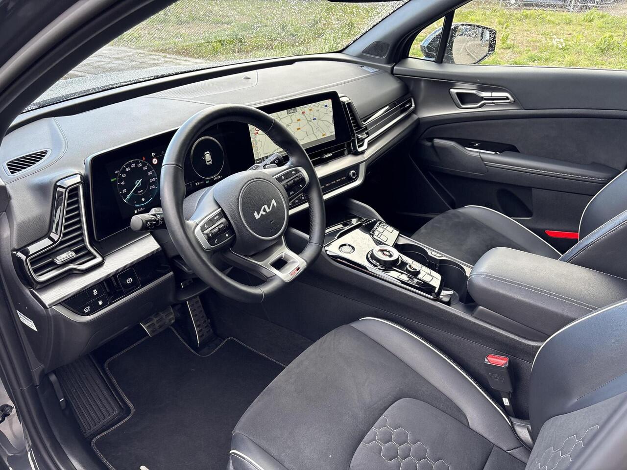 KIA SPORTAGE 1.6 T-GDi Plug-in Hybrid AWD GT-Line 4WD | Navigatie | Camera |