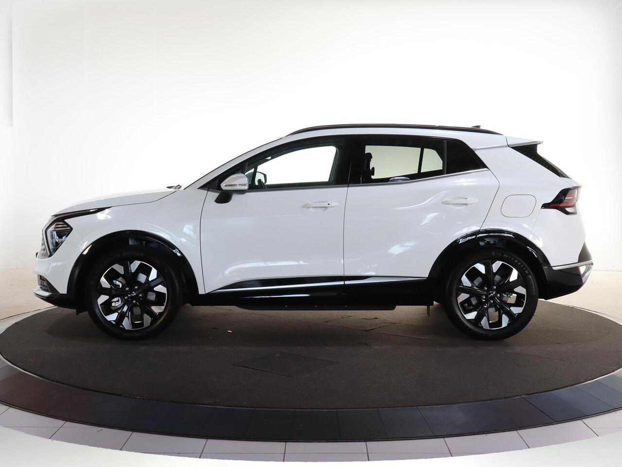 KIA SPORTAGE 1.6 T-GDi Plug-in AWD DynamicPlusLine | Panoramaschuifdak | Matrix LED-koplampen | Dodehoekassistentie | Stuurwielverwarming | Stoelverwarming vóór en achter |