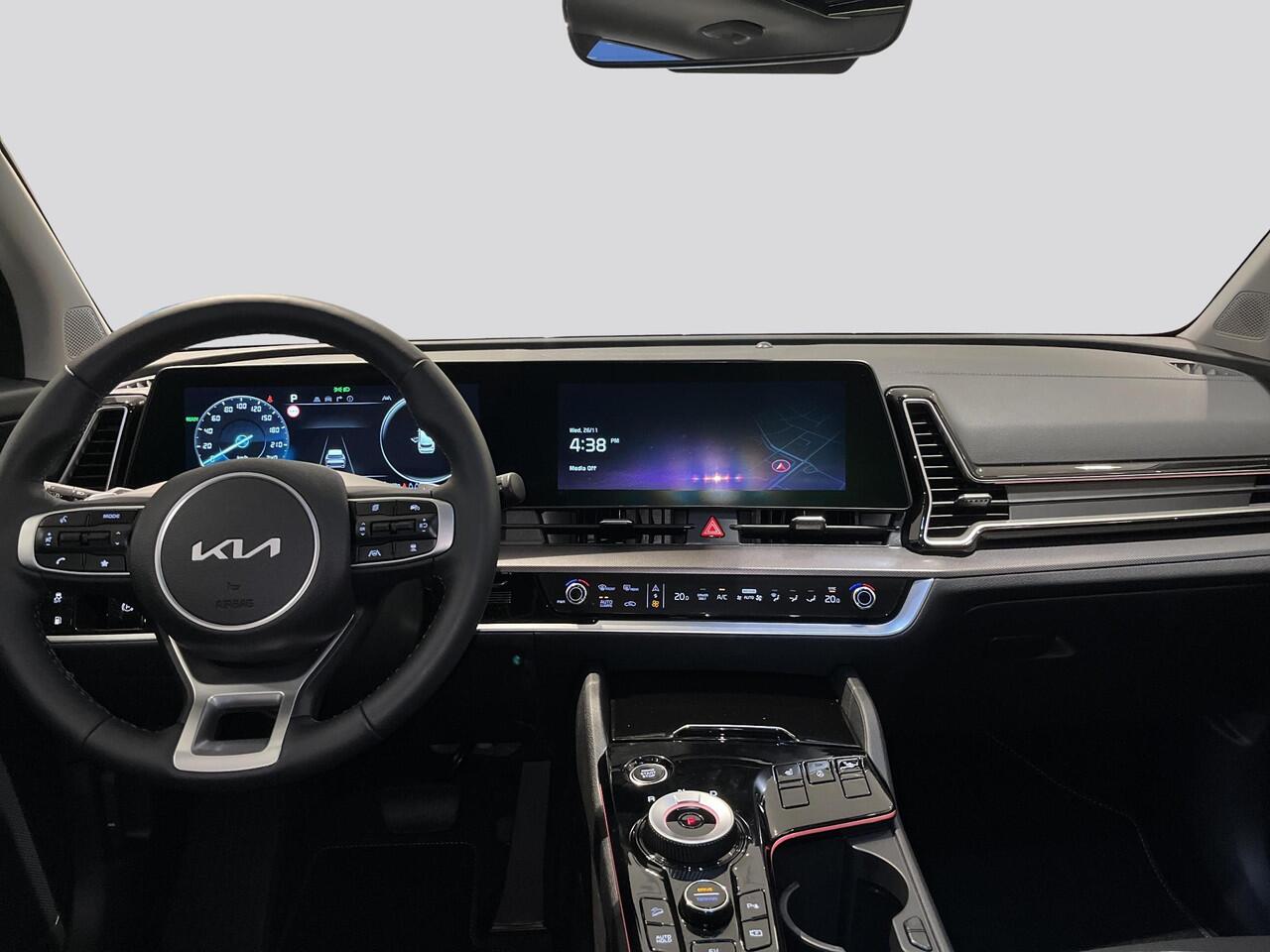 KIA SPORTAGE 1.6 T-GDi Plug-in Hybrid AWD DynamicPlusLine | Panoramaschuifdak | Matrix LED-koplampen | Dodehoekassistentie | Stuurwielverwarming | Stoelverwarming vóór en achter |