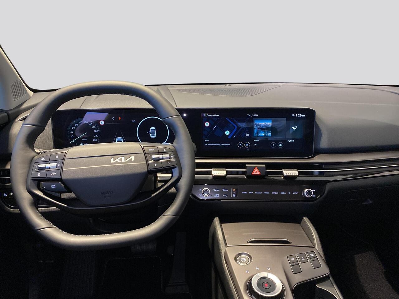 KIA SPORTAGE 1.6 T-GDi Hybrid DynamicPlusLine | Panoramadak | Full LED matrix | Privacy glass | Stuurwielverwarming | Dodehoekassistentie | Stoelverwarming voor en achter |