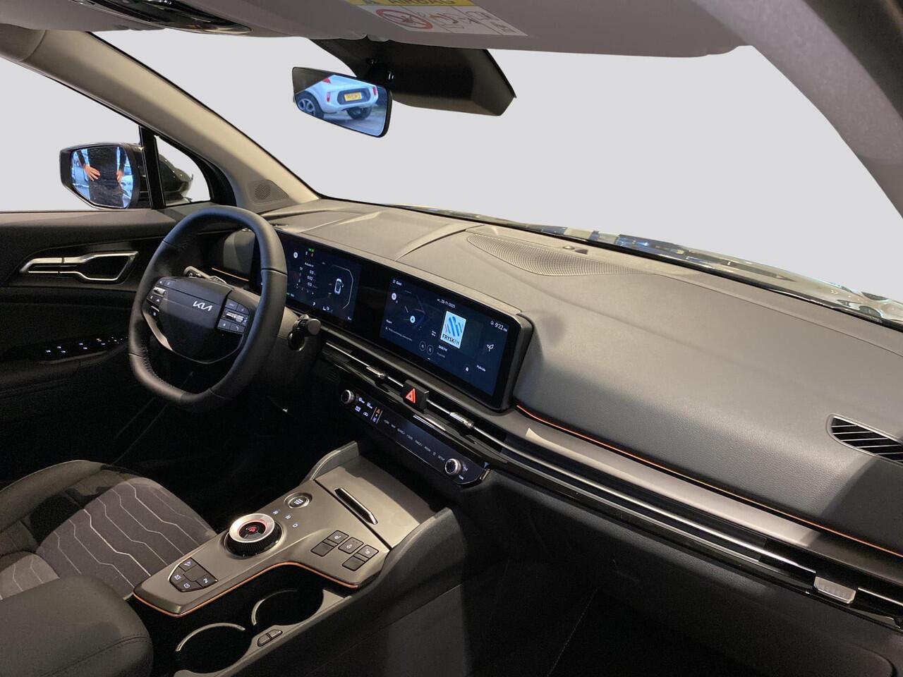 KIA SPORTAGE 1.6 T-GDi Hybrid DynamicPlusLine | Panoramadak | Full LED matrix | Privacy glass | Stuurwielverwarming | Dodehoekassistentie | Stoelverwarming voor en achter |