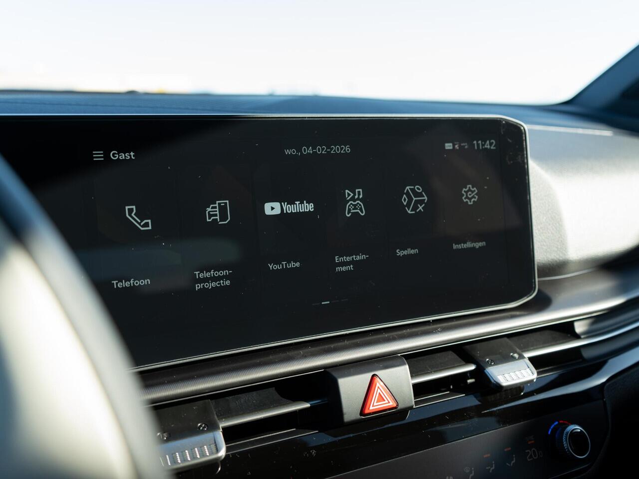 KIA SPORTAGE 1.6 T-GDi Plug-in Hybrid GT-PlusLine | OP VOORRAAD | HUD | PDC | Navi | Stoel en stuurverwarming |