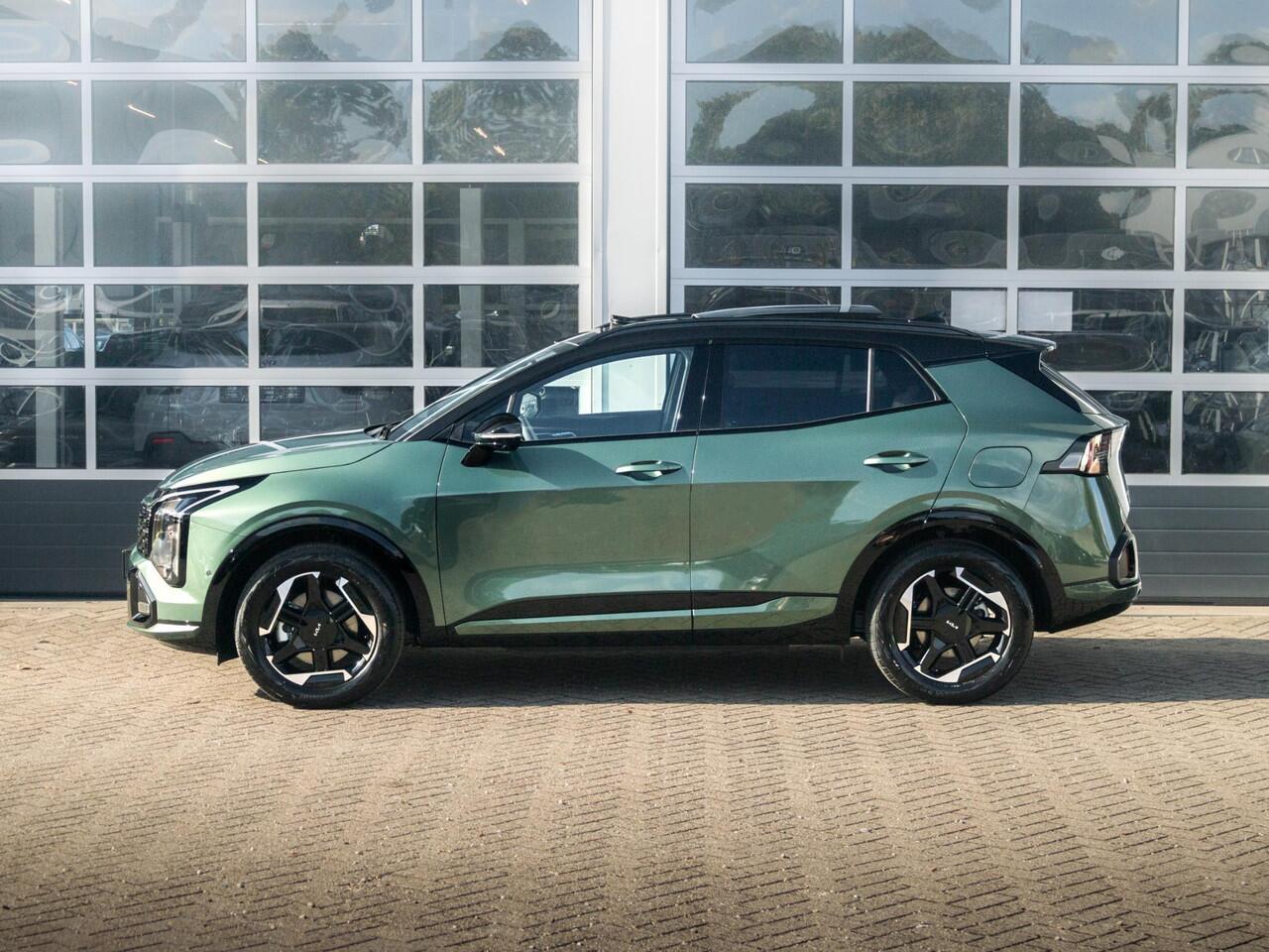 KIA SPORTAGE 1.6 T-GDi Plug-in Hybrid GT-Line | Schuifkanteldak | Stoel en stuurverwarming | PDC |