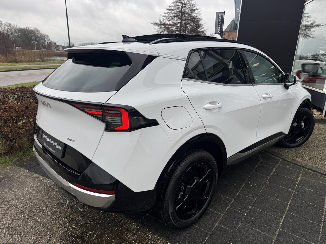 KIA SPORTAGE 1.6 T-GDi Plug-in Hybrid DynamicPlusLine , Direct Leverbaar!, Complete Uitvoering!, Voorraadkorting!