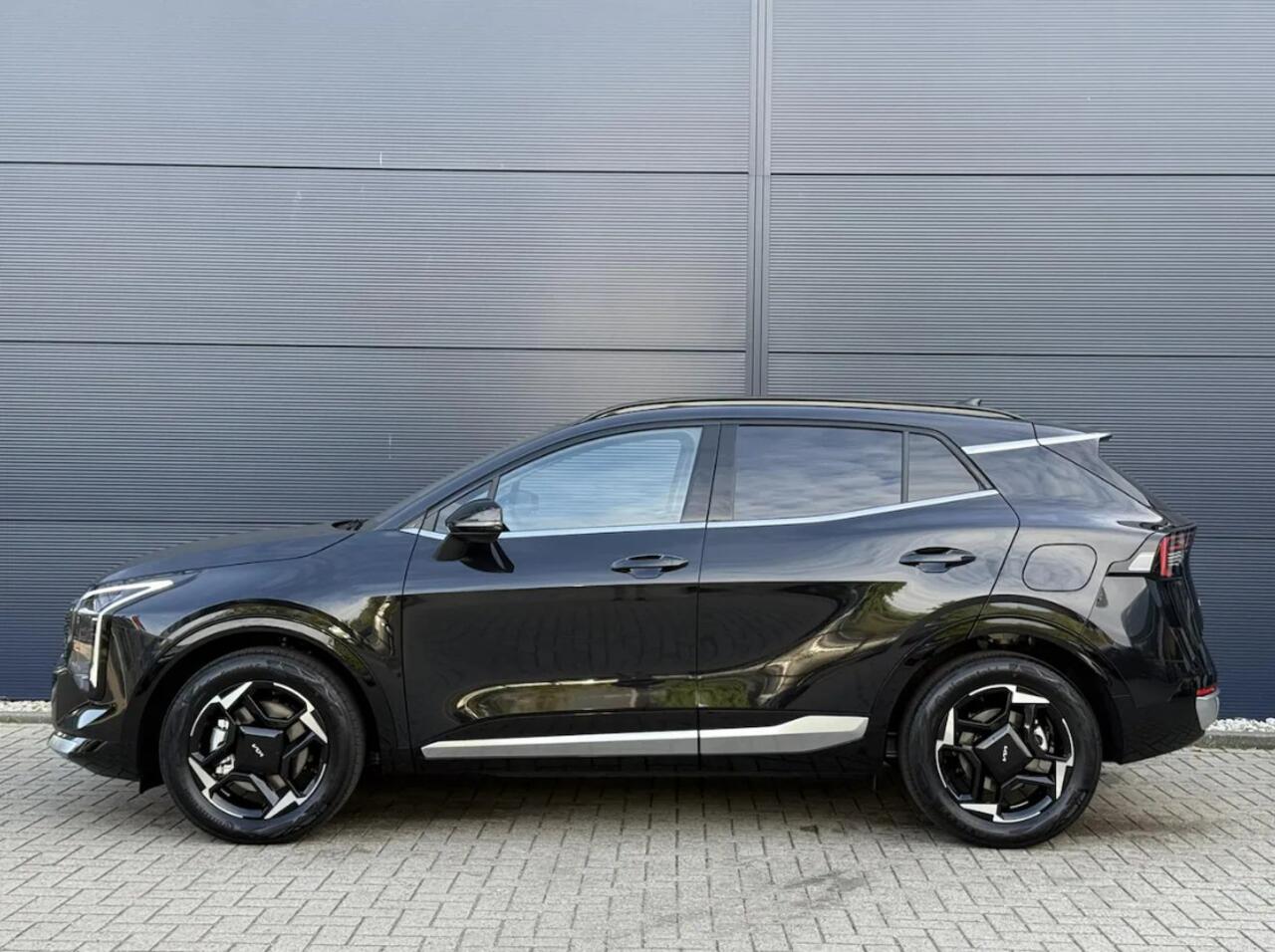 KIA SPORTAGE 1.6 T-GDi Hybrid DynamicPlusLine Nu ¤4.045,- voordeel! Nu tijdelijk extra scherp geprijsd!