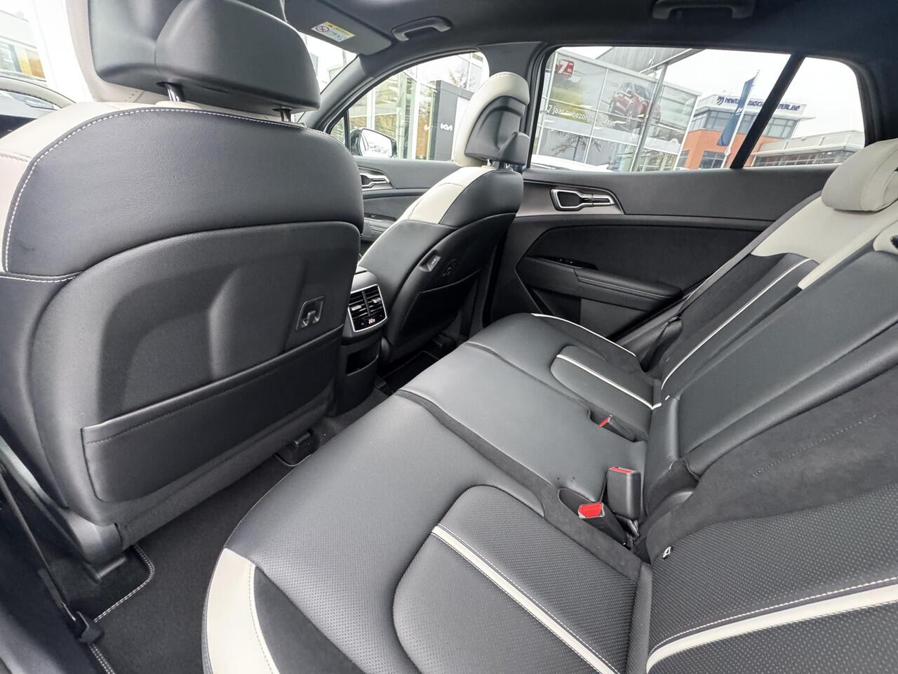 KIA SPORTAGE 1.6 T-GDi Hybrid GT-PlusLine Nu ¤4.045,- voordeel! Nu tijdelijk extra scherp geprijsd!