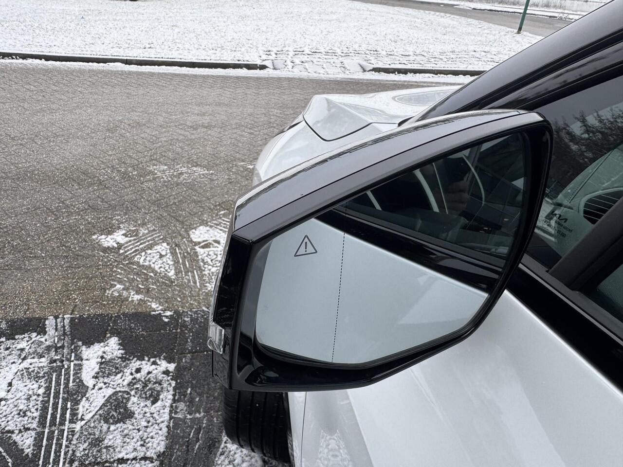 KIA SPORTAGE 1.6 T-GDi Hybrid GT-PlusLine Nu ¤4.045,- voordeel! Nu tijdelijk extra scherp geprijsd!