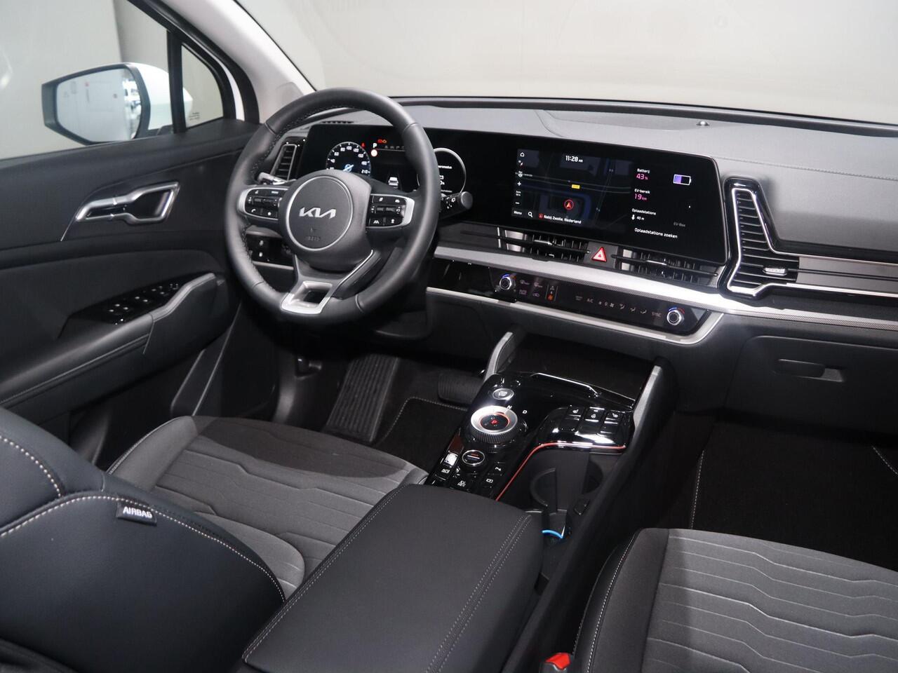KIA SPORTAGE 1.6 T-GDi Plug-in Hybrid AWD DynamicPlusLine | Panoramadak | Matrix LED Koplampen | Stoel/Stuurverwarming | Keyless Go | Elektrisch verstelbare voorstoelen