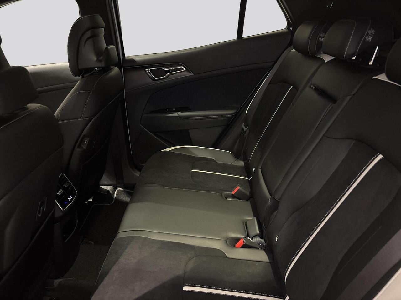 KIA SPORTAGE 1.6 T-GDi Hybrid GT-Line | Panoramaschuifdak | Stuurwielverwarming | Matrix LED | Head-up display | Stoelverwarming | GT-Line | Elektrisch verstelbare voorstoelen |