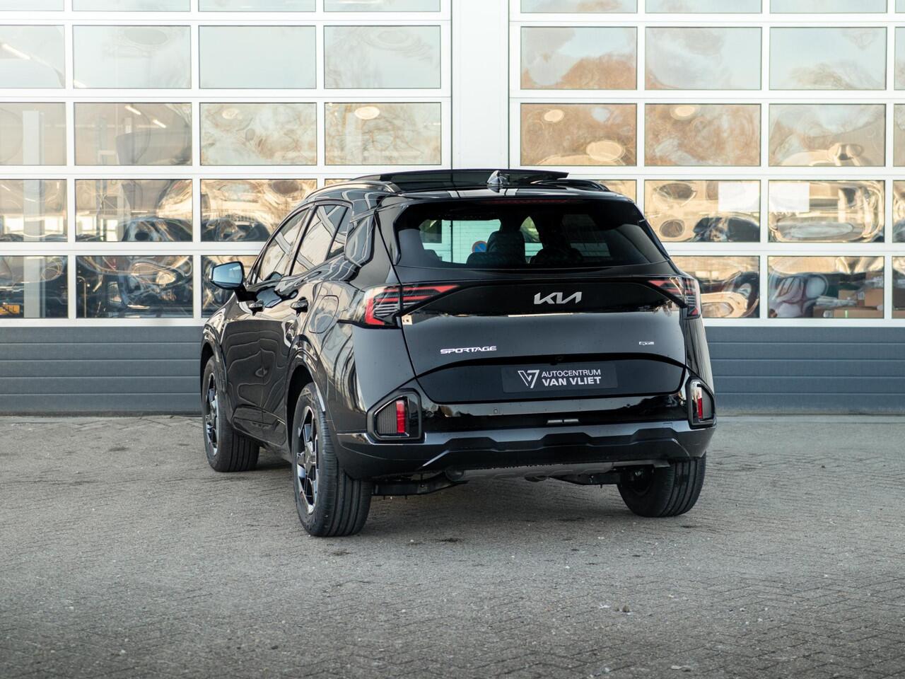 KIA SPORTAGE 1.6 T-GDi Hybrid GT-Line | Schuifkanteldak | Stoel en stuurverwarming | PDC